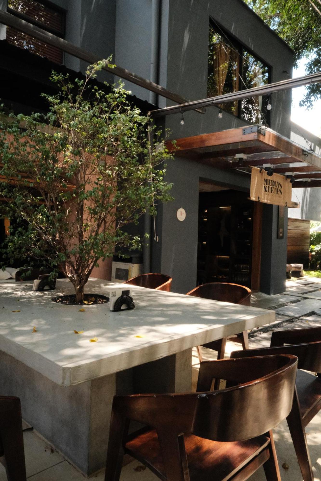 Sui Boutique Hotel Меделин Екстериор снимка